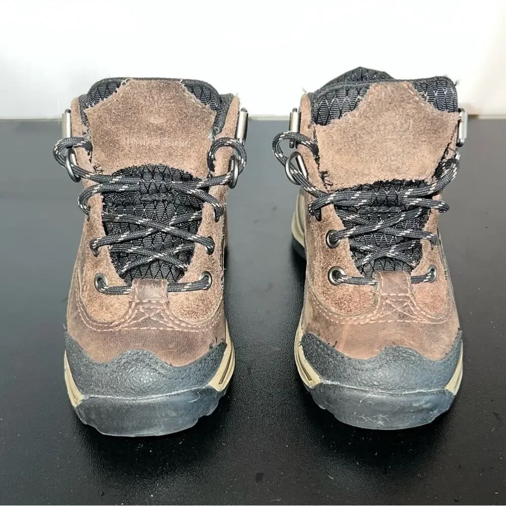 TIMBERLAND KIDS LEATHER BOOT SIZE 5